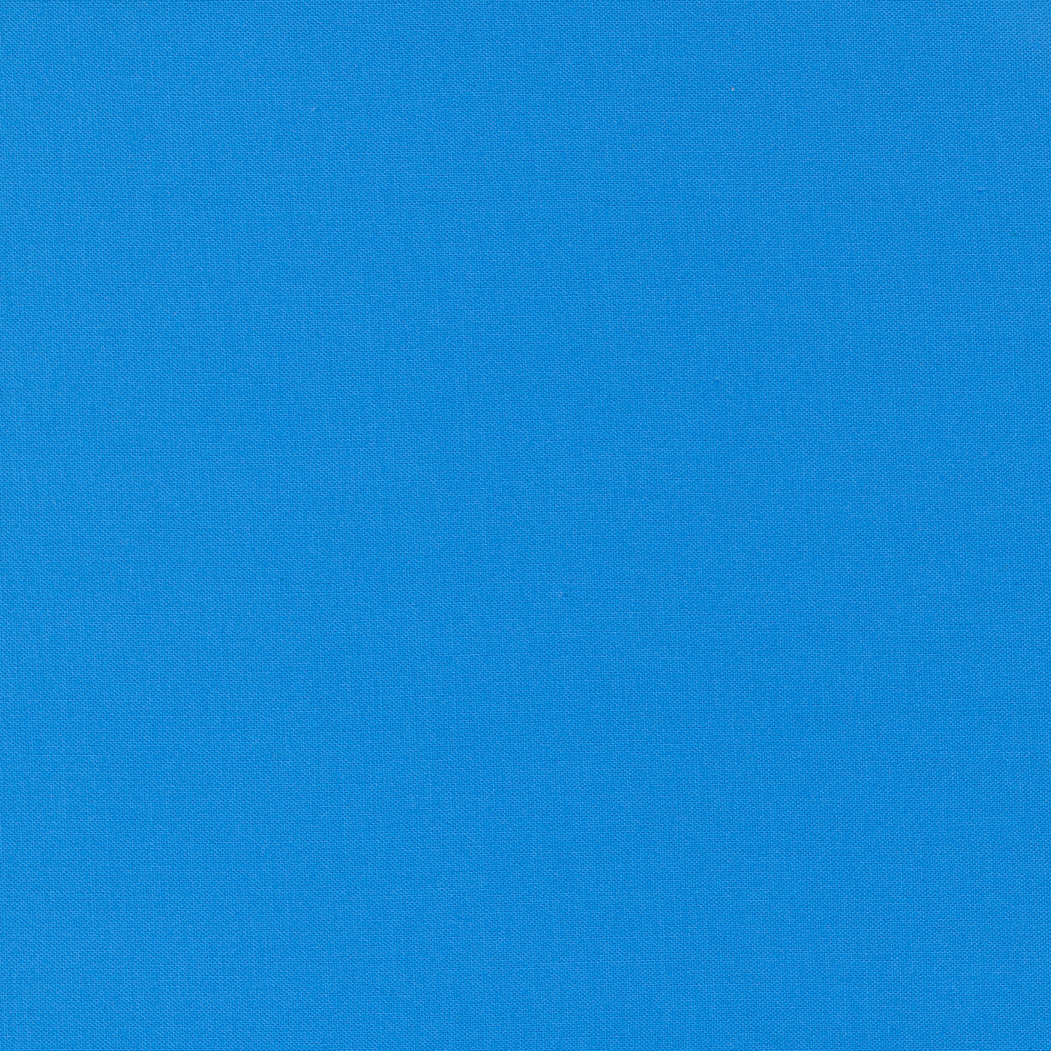 Sinisävyiset kangaskuosit vaaleansinisistä tummansinisiin, täydellisiä monenlaisiin ompelu- ja käsityöprojekteihin.