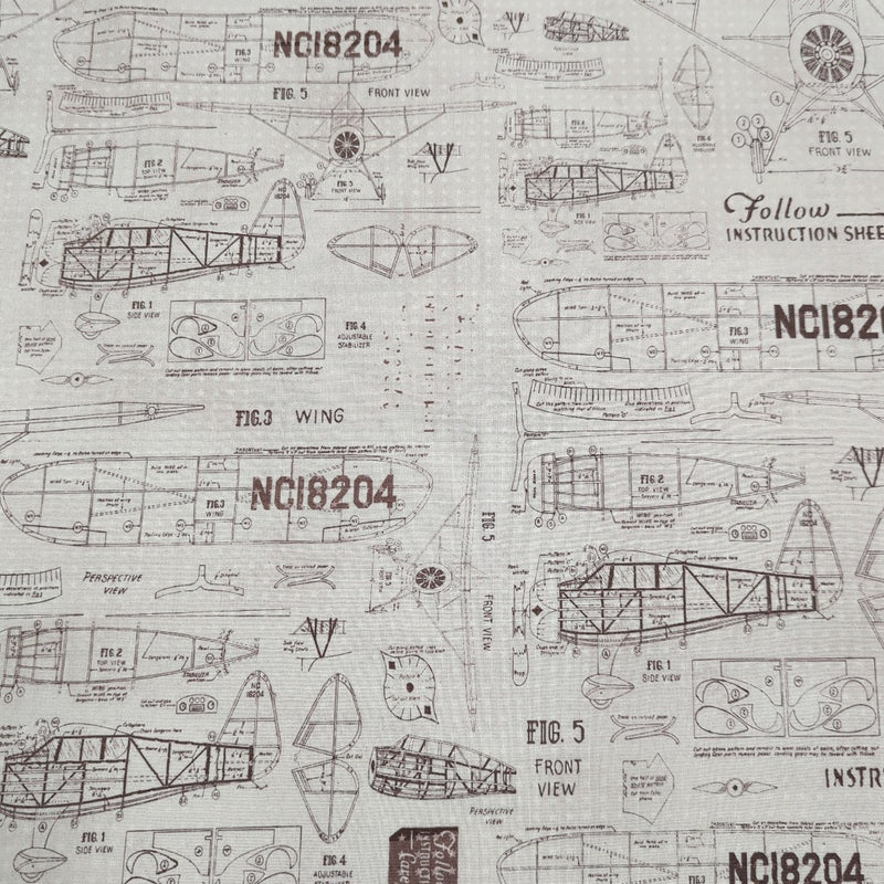 Tim Holtz, Monochrome Model Airplanes PWTH174PARCHMENT puuvillakangas
