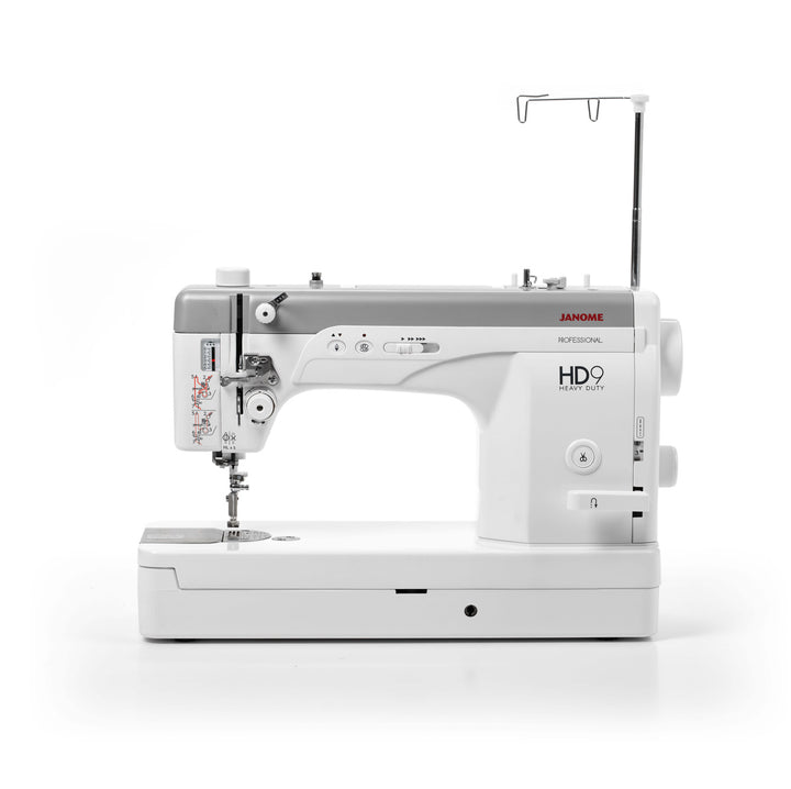 Janome HD9 Professional -suoraommelkone, nopea ja tehokas ompelukone suurille projekteille.