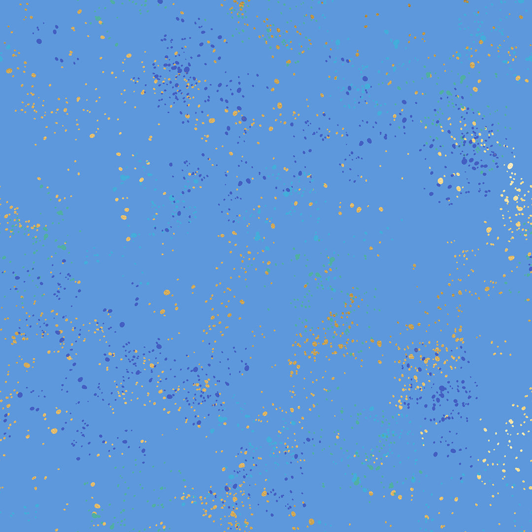 Ruby Star Society - Speckled RS5027-127M Lindley Blue metaillinen puuvillakangas maaliroiske-tekstuurilla, suunniteltu Rashida Coleman-Halen toimesta.
