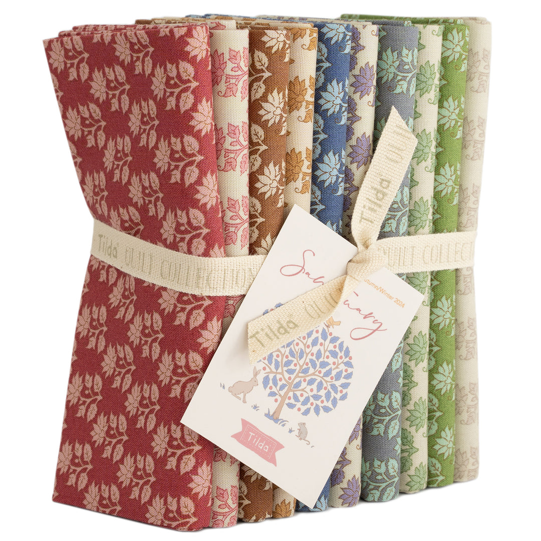 Tilda Sanctuary Mira blender fat quarter -pakkaus, jossa 10 kappaletta harmonisia kukkakuvioisia ja yksivärisiä puuvillakankaita.