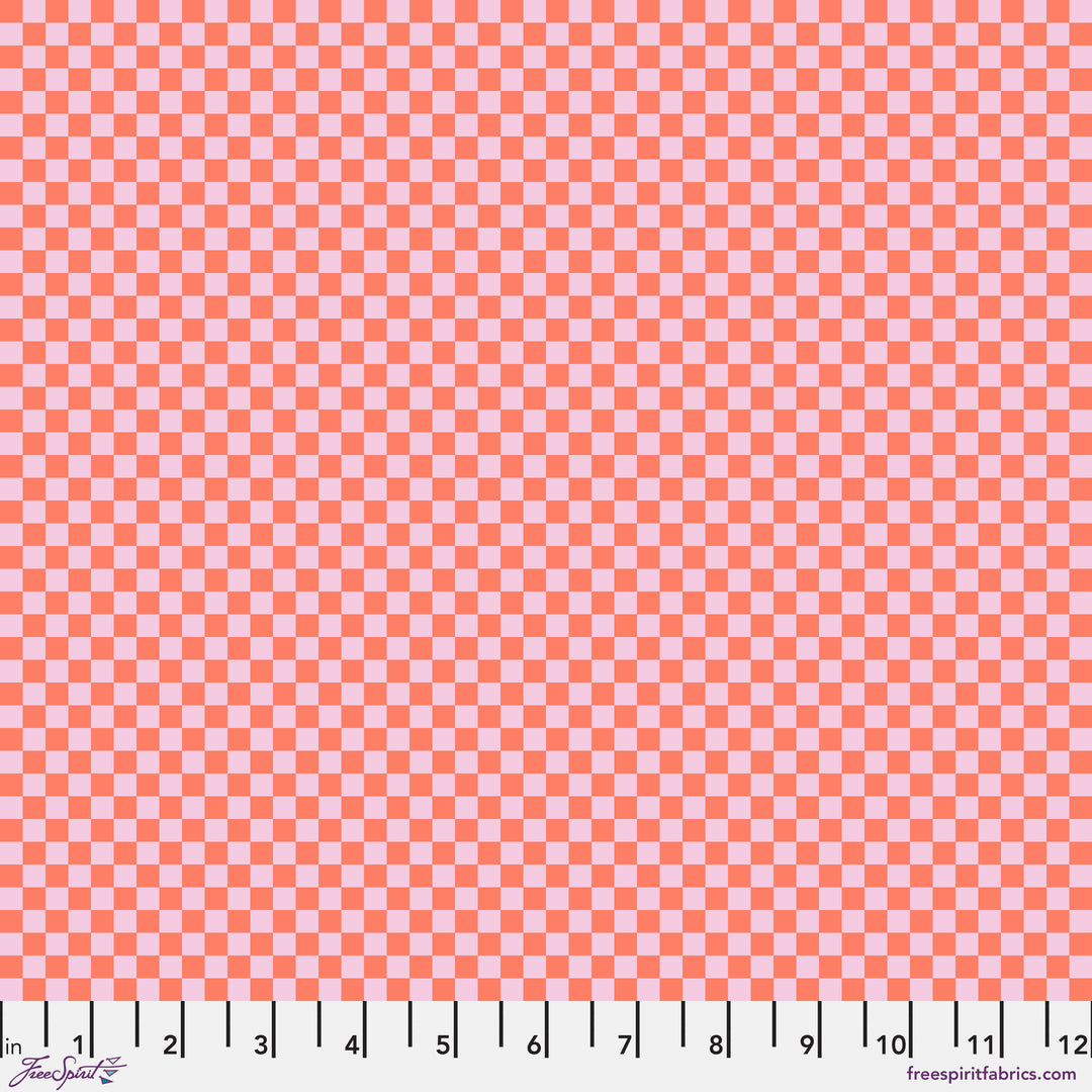 Check Please Lunar: Tula Pinkin Untamed -kokoelman puuvillakangas neonkorostuksilla ja geometrisilla kuvioilla.