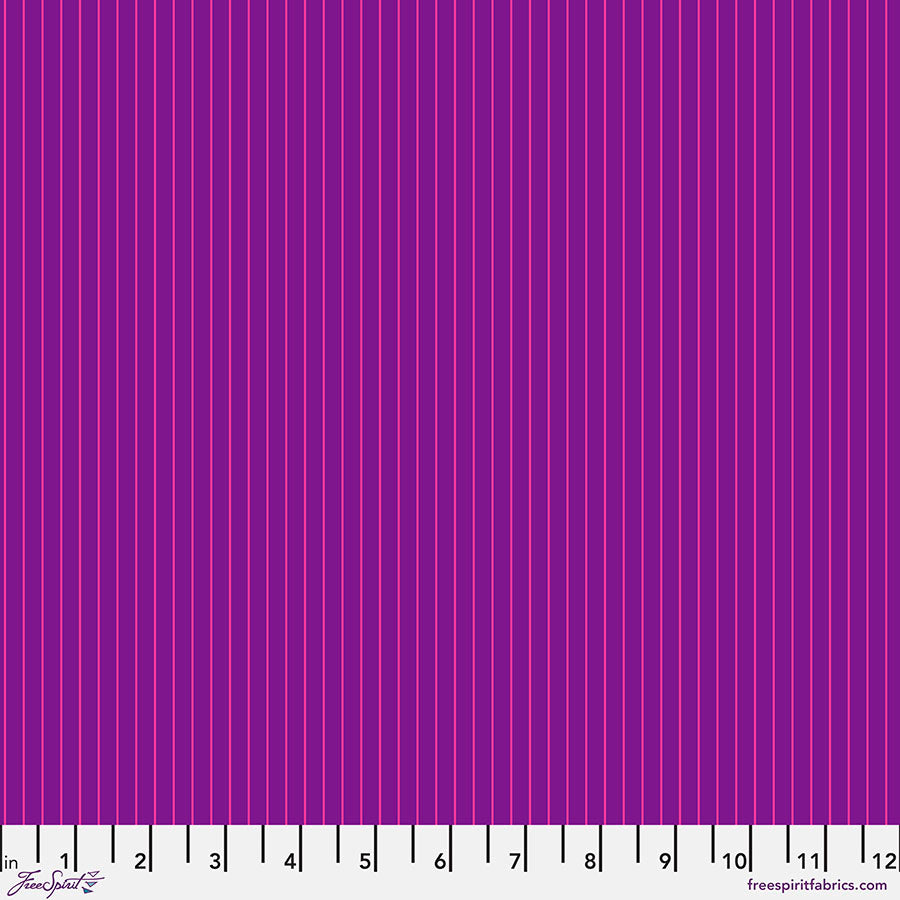 FreeSpirit Fabrics Tula Pink True Colors Tiny Stripes Aster - 100% puuvillakangas tilkkutöihin, askarteluun ja ompeluprojekteihin.