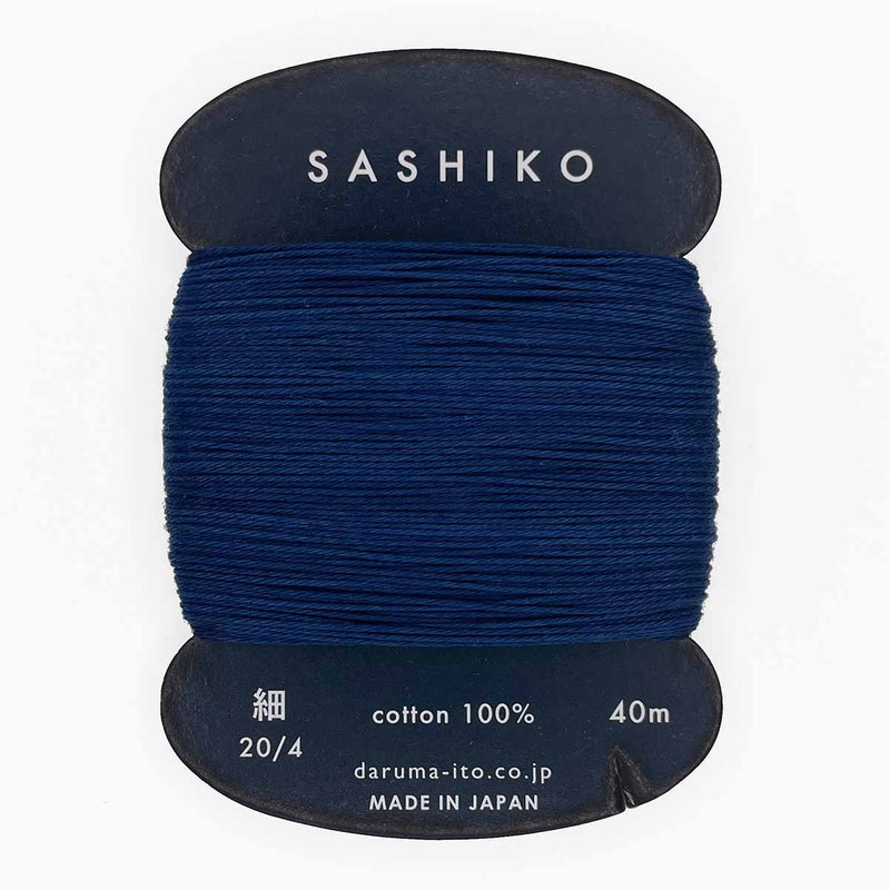 DARUMA Sashiko-kirjontalanka kortilla – Tummansininen #215, 40m japanilainen puuvillalanka