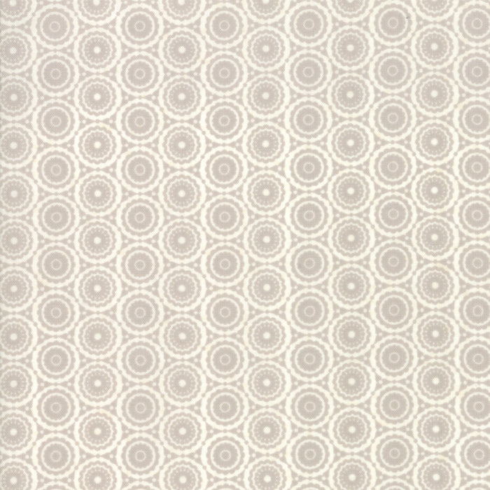 Stiletto-kokoelma Decolette Silver puuvillakangas – geometrinenkuvioinen kangas, luonnonläheiset sävyt, tilkkutöihin ja ompeluun.