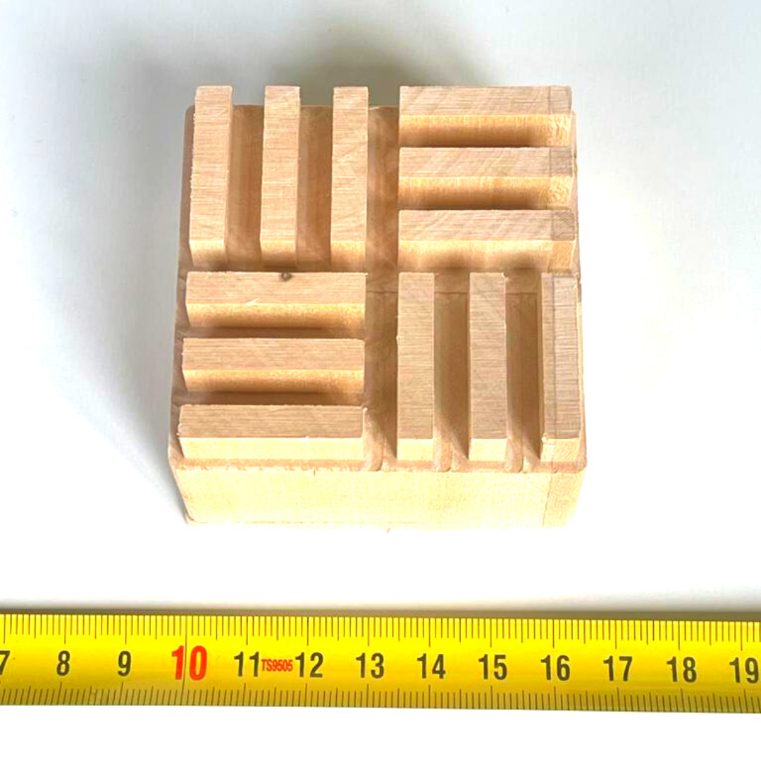 Wooden embossing stamp - Spiral lines