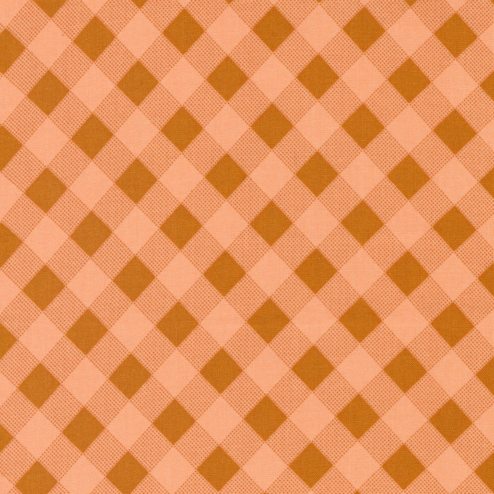 Aneela Hoey Meander Picnic Check Peach -puuvillakangas, persikka-ruskea ruudullinen kangas.
