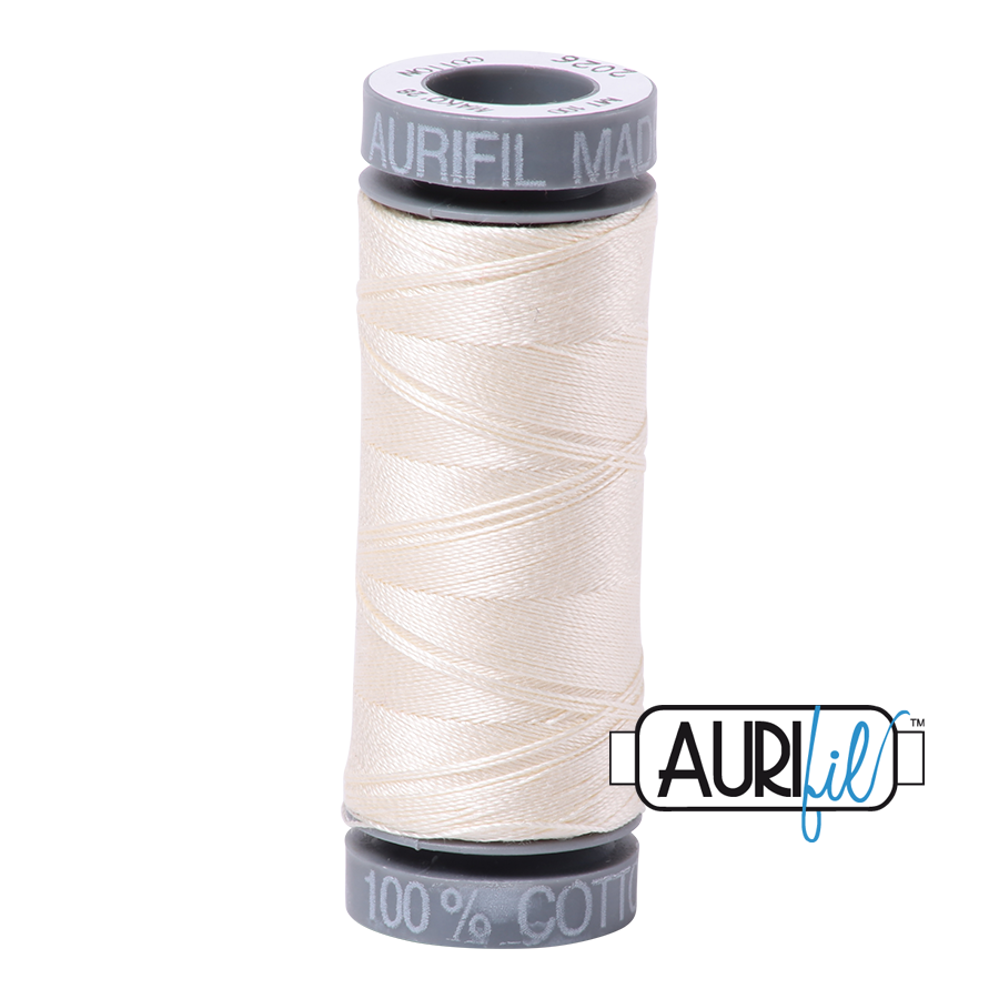 Aurifil 28wt 2026 Chalk 100% puuvilla -ompelulanka pieni