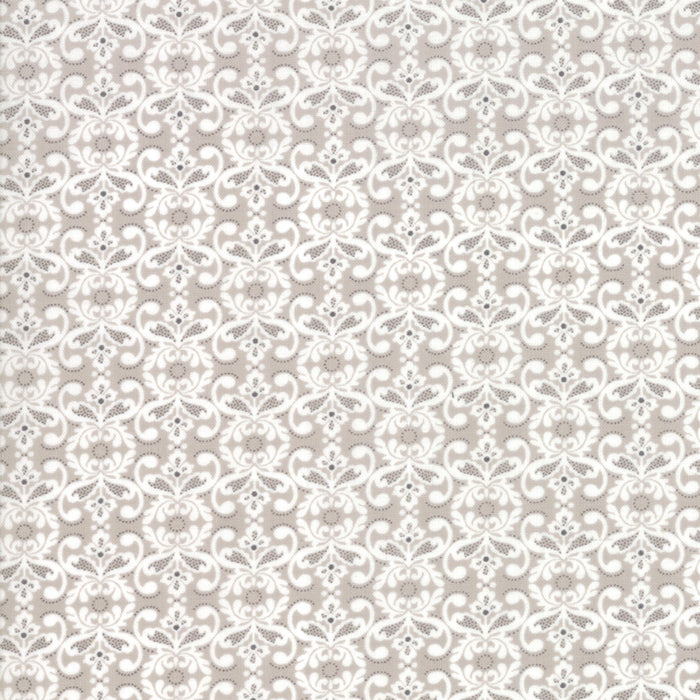 Stiletto-kokoelma So Kate Silver puuvillakangas – geometrinenkuvioinen kangas, harmaa ja luonnonläheiset sävyt, tilkkutöihin ja ompeluun.