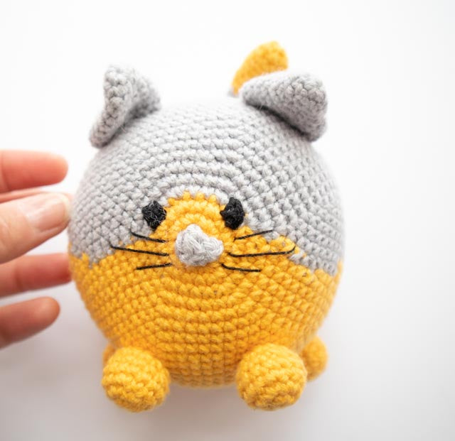 Mirri amigurumi nukke
