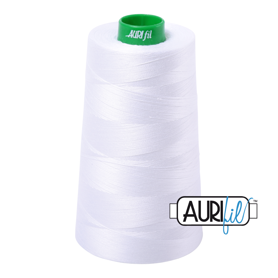 Aurifil Cone 40wt 2024 White 100% puuvilla -ompelulanka kartiossa