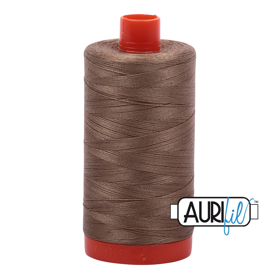 Aurifil 50wt 2370 Sandstone 100% puuvilla -ompelulanka