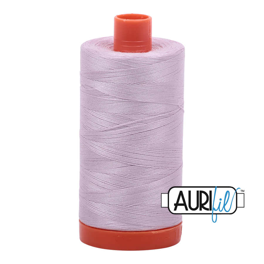 Aurifil 50wt 2564 Pale Lilac 100% puuvilla -ompelulanka