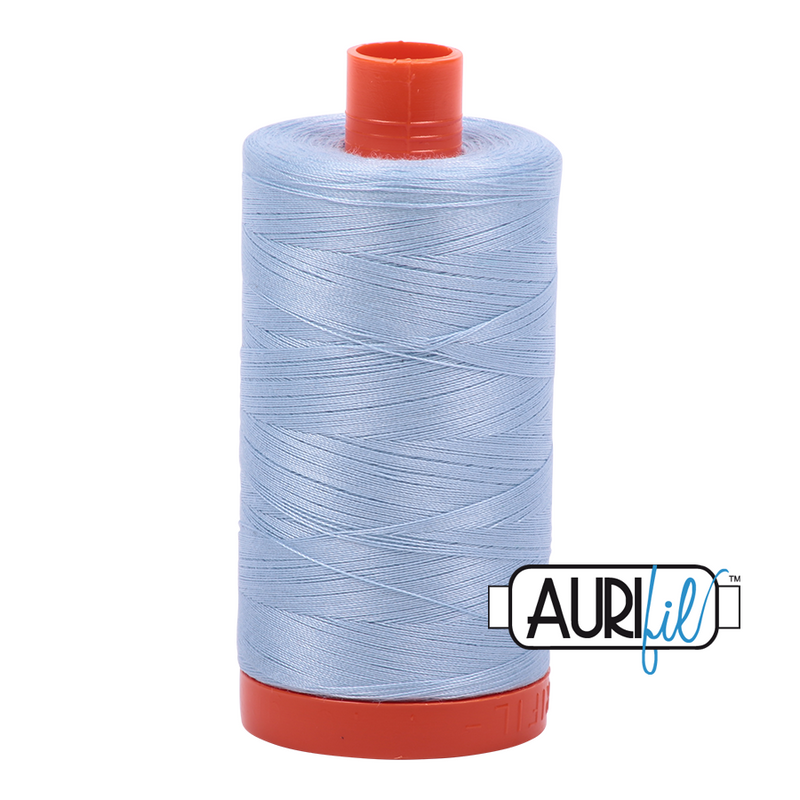 Aurifil 50wt 2710 Light Robins Egg 100% puuvilla -ompelulanka