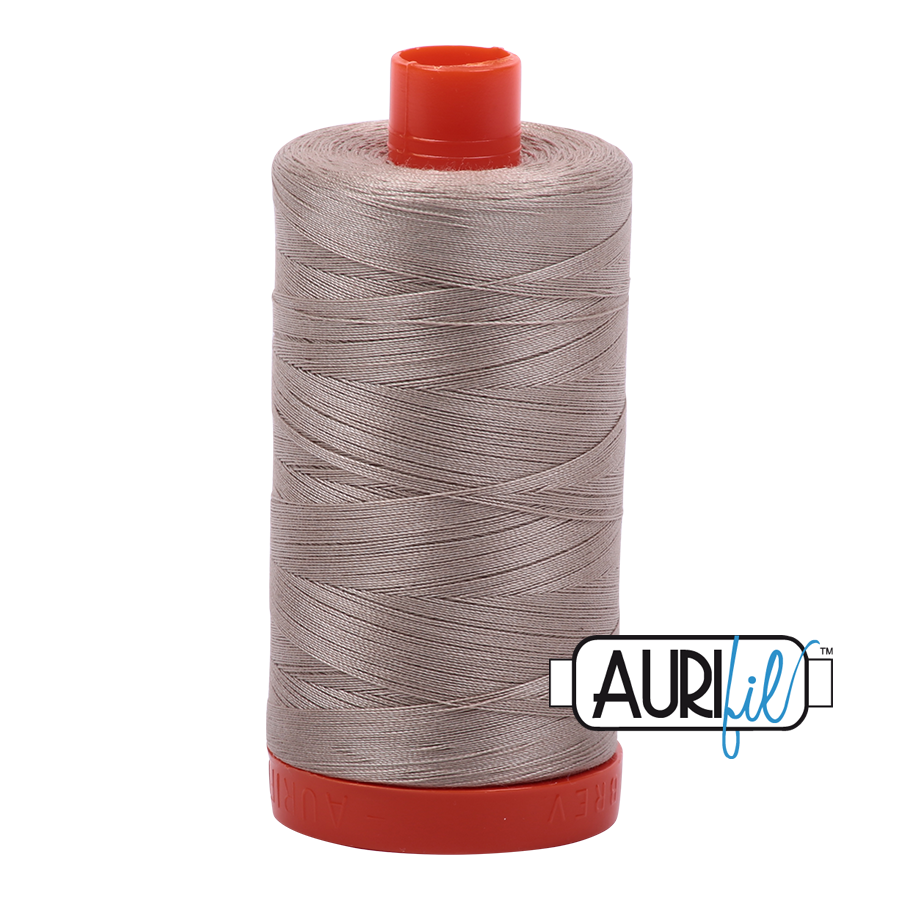 Aurifil 50wt 5011 Rope Beige 100% puuvilla -ompelulanka