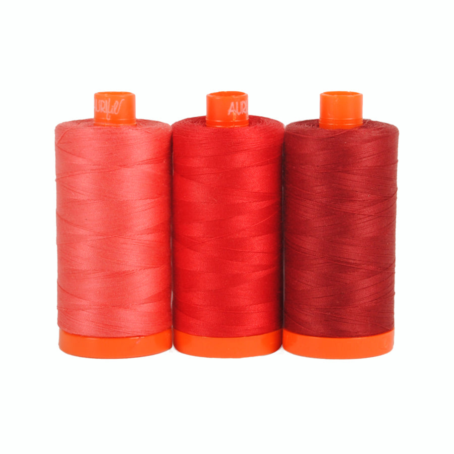 Aurifil Color Builder 50wt Pompeii Red ompelulankapaketti