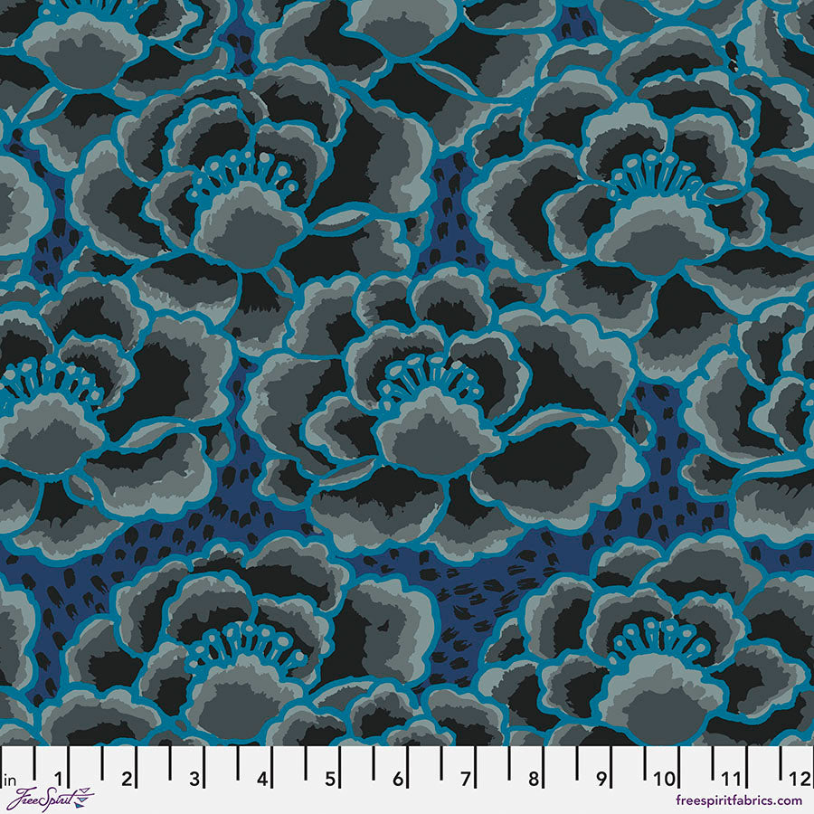 Kaffe Fassett, Spring 2023 Tonal Floral, Charcoal PWGP197.CHARCOAL puuvillakangas