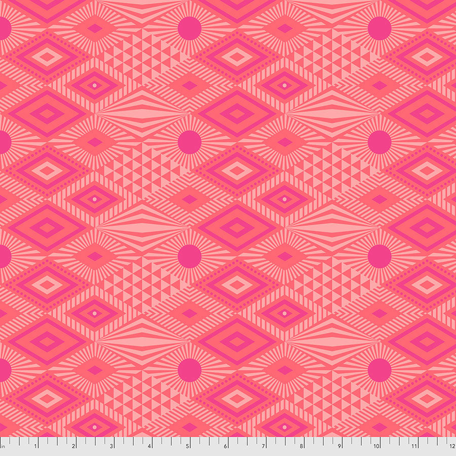 Tula Pink, Daydreamer, Lucy Dragonfruit PWTP096.DRAGONFRUIT puuvillakangas