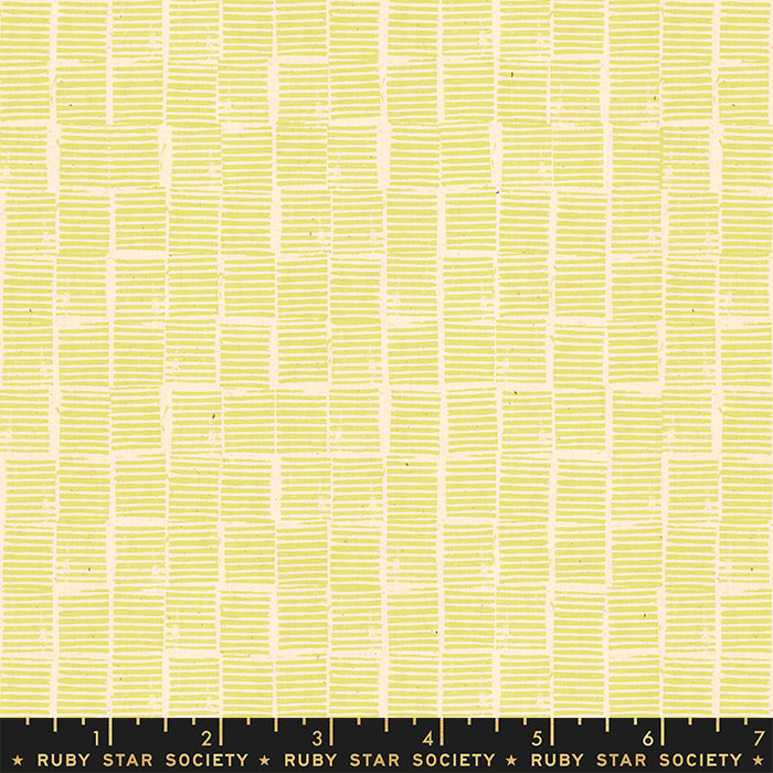 Ruby Star Society, Heirloom, Stripe Stamp Yellow RS4029-13 valkaisematon puuvillakangas