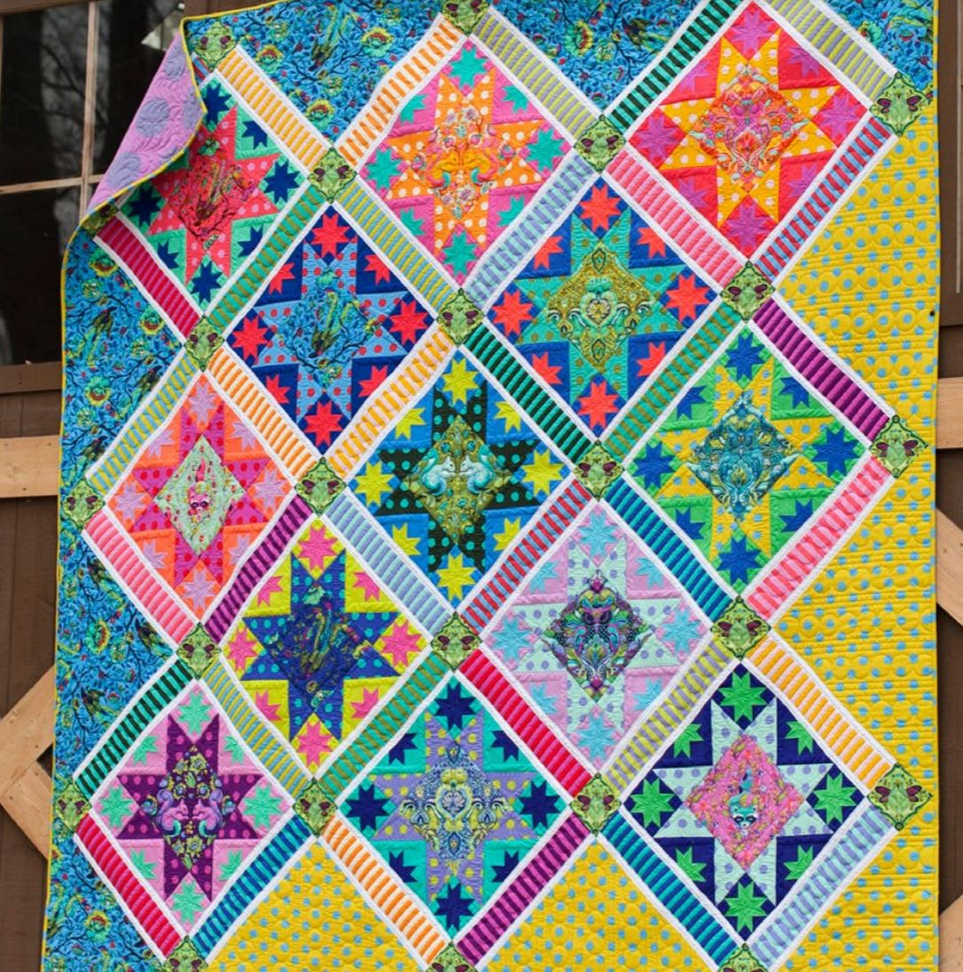 Tula Pink Center Stage Free Quilt Pattern
