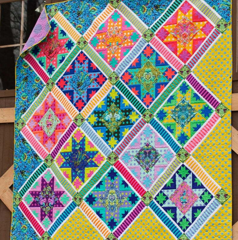 Tula Pink Center Stage Free Quilt Pattern