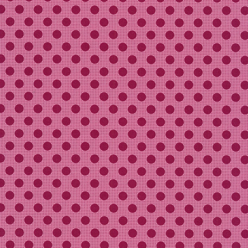 Tilda Medium Dots - 130010 Maroon puuvillakangas