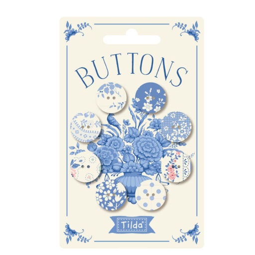 Tilda Something Blue Vaaleat -napit – 8 kpl  kangaspäällysteisiä nappeja. Sopii tilkkutöihin ja käsitöihin.