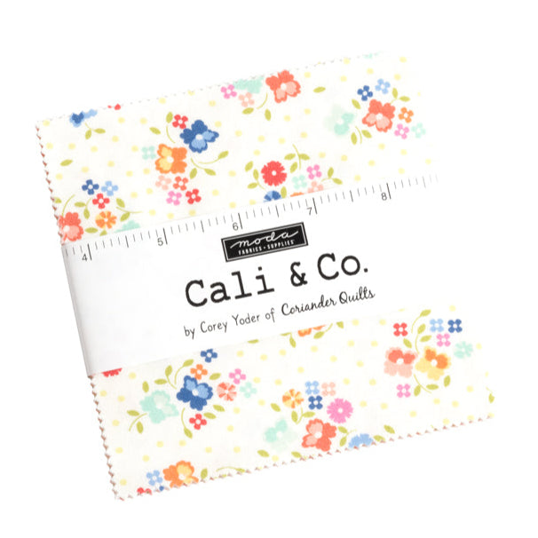 Corey Yoderilta Cali&Co. charm kangas nippu