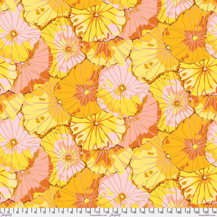 Kaffe Fassett Collective - Lotus Leaf Yellow PWGP029.YELLOW puuvillakangas