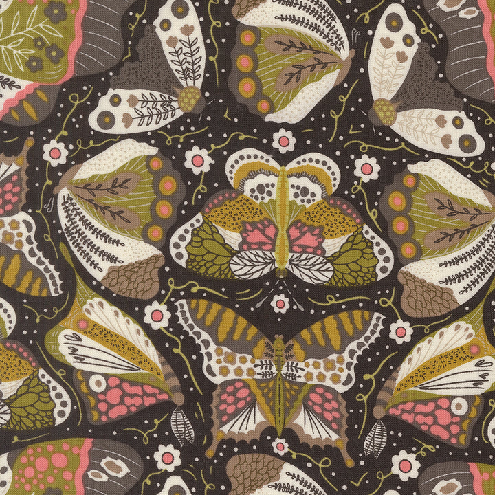 Gingiber Night Owl Butterfly Midnight puuvillakangas, värikäs perhoskuvio tummalla pohjalla