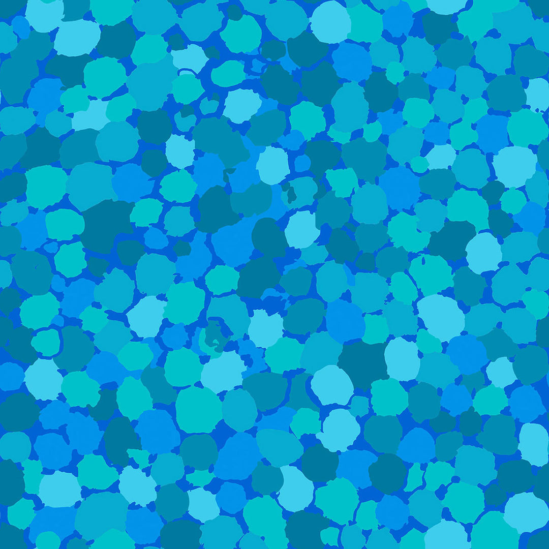 Kaffe Fassett Collective Reflections Teal -puuvillakangas, jossa pilkkumainen kuvio sinisen ja turkoosin sävyissä.