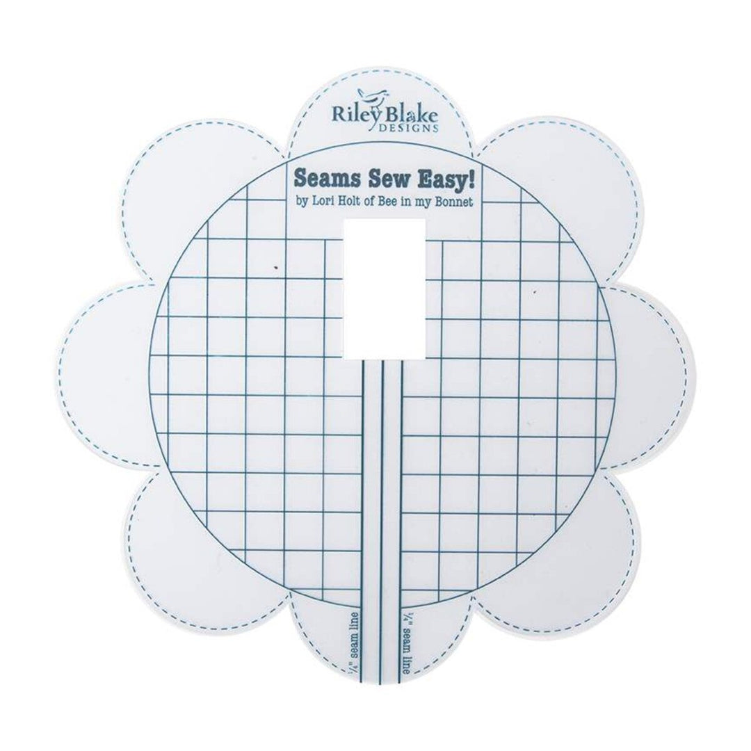 Lori Holt Seams Sew Easy™ saumaohjain – denim, apuväline ¼" sauman ja kulmien ompeluun ompelukoneella.