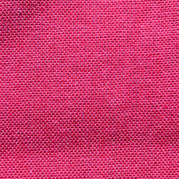 Moda Crossweave Berrylicious kudottu puuvillakangas – teksturinen pinta lähikuvassa