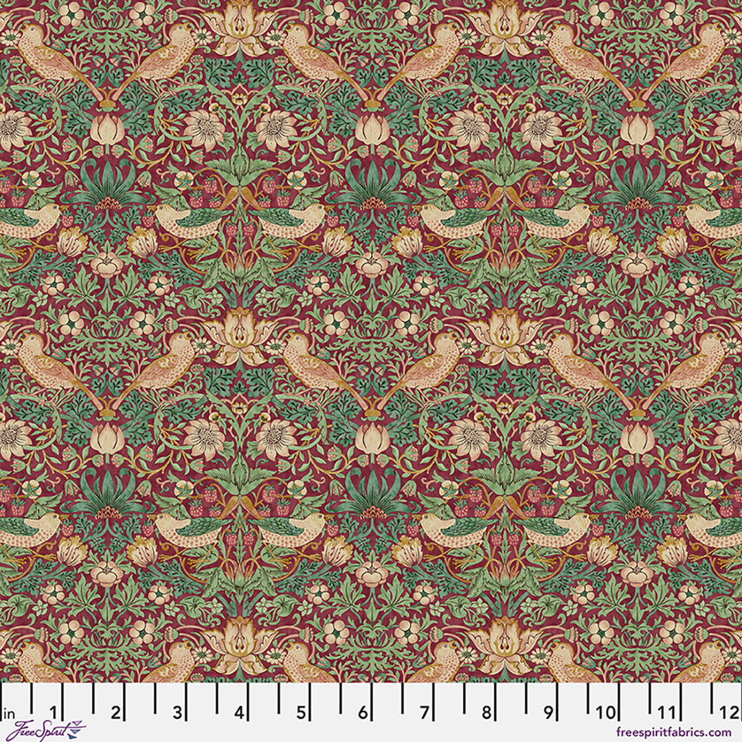 Original Morris&Co.n Lodden kokoelman Mini Straberry Thief punaisella pohjalla. 