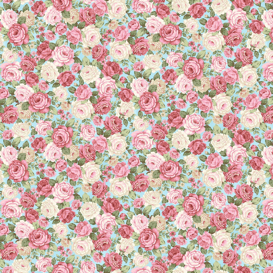 Vaaleansininen puuvillakangas, jossa tiheä ruusukuvio – My Victorian Garden 3413-17 Packed Floral Light Blue