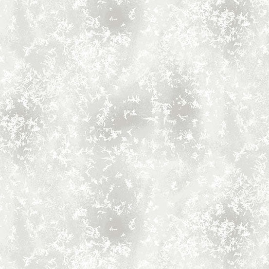 Nordic Solstice 10638-C Frosted Lake Chalk puuvillakangas – valkoinen jäätekstuuri tilkkutyöhön