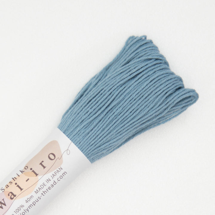 Olympus Sashiko-lanka Awai-iro A9 Smoky Blue – murrettu sininen sashikolanka 40m
