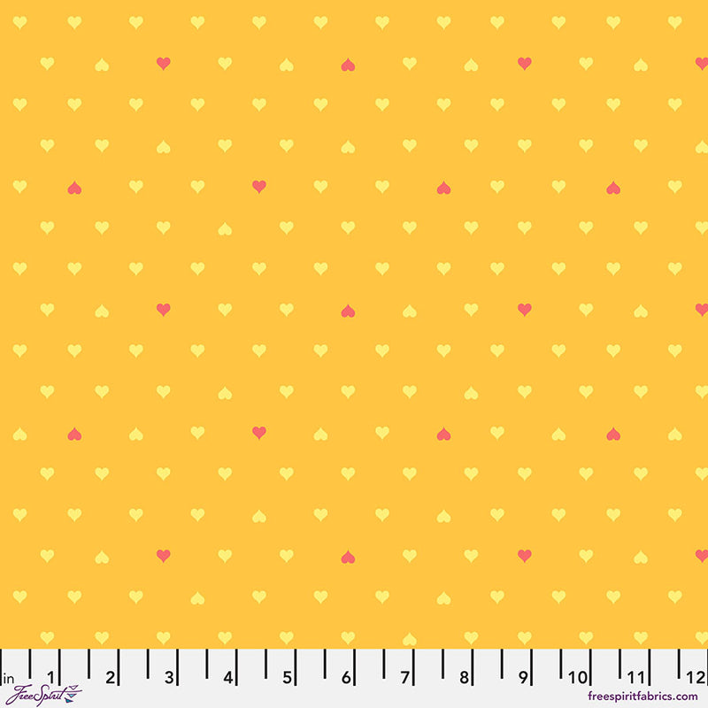 Tula Pink, Besties - Unconditional Love - Buttercup PWTP221.BUTTERCUP puuvillakangas