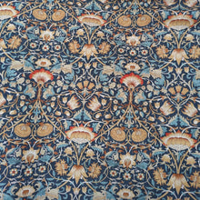 Lataa kuva Galleria-katseluun, Morris&amp;Co - Standen Lodden Autumn PWWM023.AUTUMN puuvillakangas
