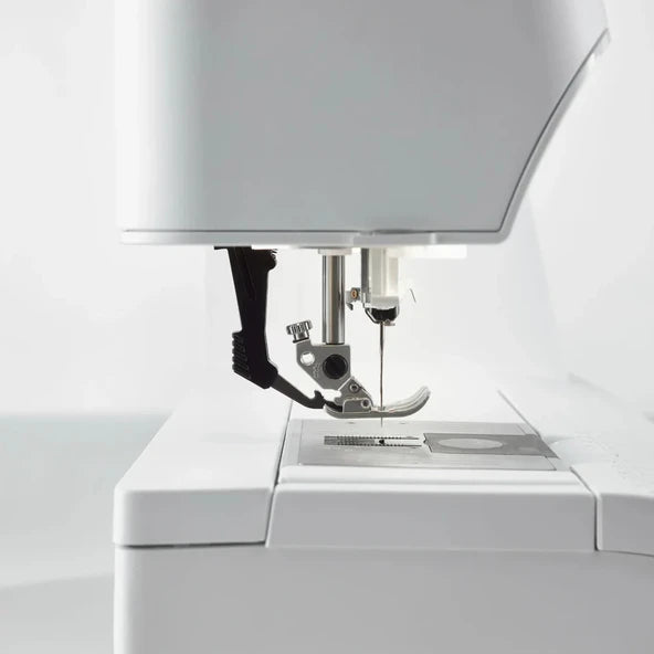 Pfaff Quilt Expression 720 Special Edition -ompelukone