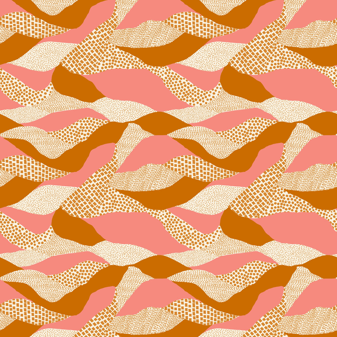 Moderni puuvillakangas, jossa virtaavan maiseman tyyliin aaltoilevia kullankeltaisen ja persikan sävytettyjä graafisia kuvioita – RS6053-12 Lands End Saddle