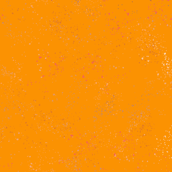 Ruby Star Society - Speckled RS5027-100M Clementine puuvillakangas maaliroiske-tekstuurilla, suunniteltu Rashida Coleman-Halen toimesta.