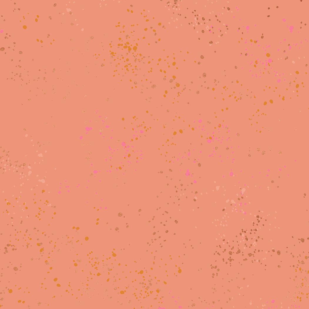 Ruby Star Society - Speckled RS5027-93M Melon metallinen puuvillakangas  maaliroiske-tekstuurilla, suunniteltu Rashida Coleman-Halen toimesta.