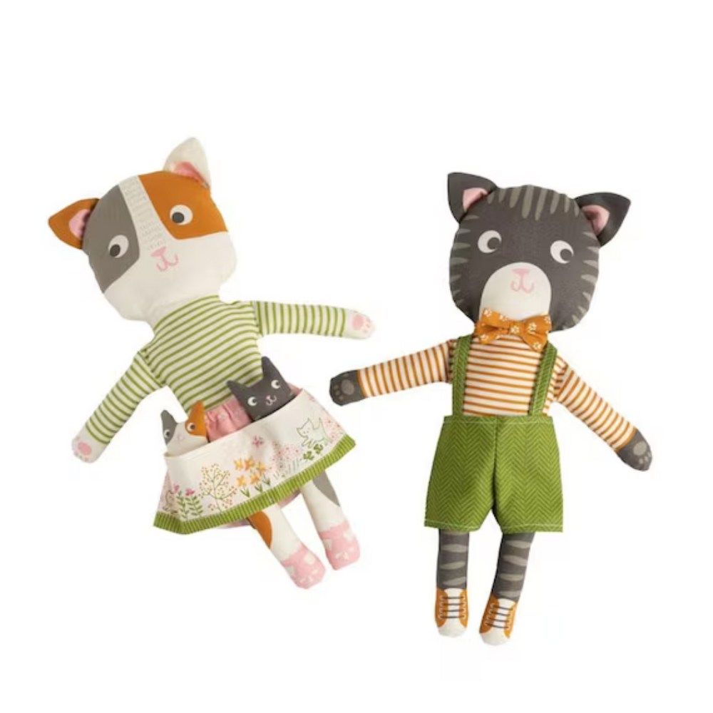 Here Kitty Kitty -paneelikangasta tehty nuket