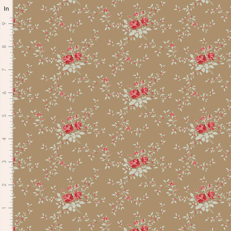 Tilda Merry Little Christmas 110149 Noel Taupe puuvillakangas, nostalginen jouluinen kuosi punaisen, vihreän sävyissä, täydellinen tilkkutöihin ja askarteluun.