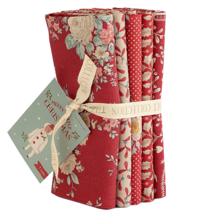 Tilda Merry Little Christmas Punainen Fat Quarter -nippu, viisi kpl puuvillakangasta