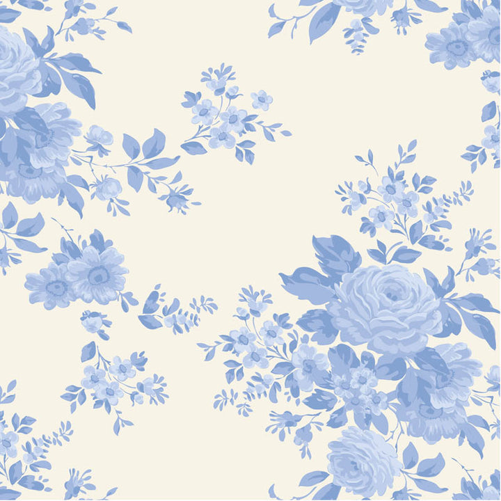 Tilda Something Blue Carol Pale Blue 100674 puuvillakangas, valkoinen tausta ja vaaleansinisiä kukkakimppuja eri sävyissä.