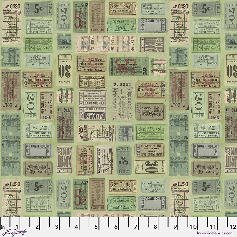 Tim Holtz - Eclectic Elements/Palette Green Tickets -puuvillakangas,  vihreää pääsylippuja ruudullisessa asetelmassa, vaaleanvihreällä  taustalla.