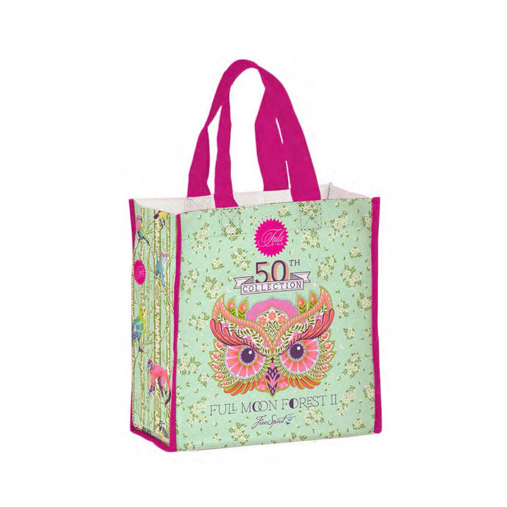 Tula Pink Full Moon Forest -kassi, käytännöllinen ja tyylikäs laukku keskeneräisille tilkkutöille, käsitöille ja ompelutarvikkeille.