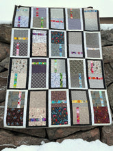 Load image into Gallery viewer, Amity Quilt Pattern -tilkkupeiton ohje
